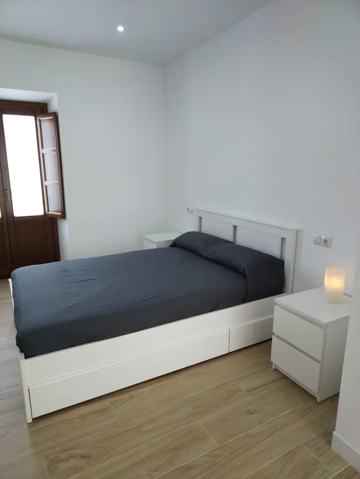 7b94ed11-1af5-438d-b5b2-c6f87fa1f0e6